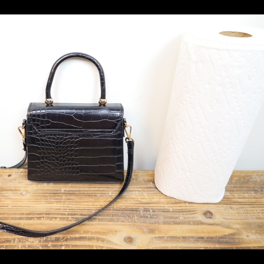 Mango handle bag